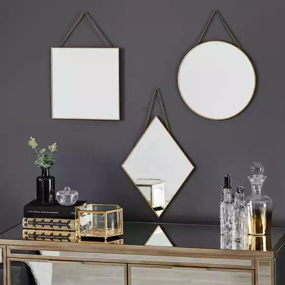 Dunelm Round Hanging Chain Wall Mirror, Gold 29.5cm 4 Dunelm Round Hanging Chain Wall Mirror, Gold 29.5cm - Image 2